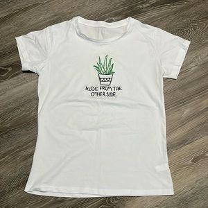 Women’s Aloe Vera plant t-shirt